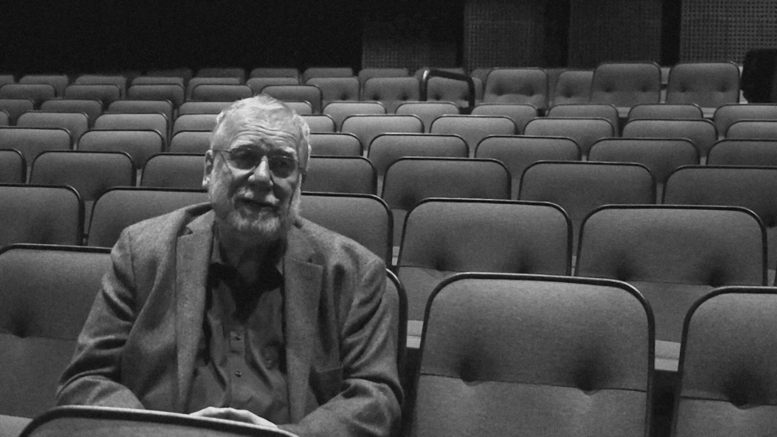 Dr. Simon Williams